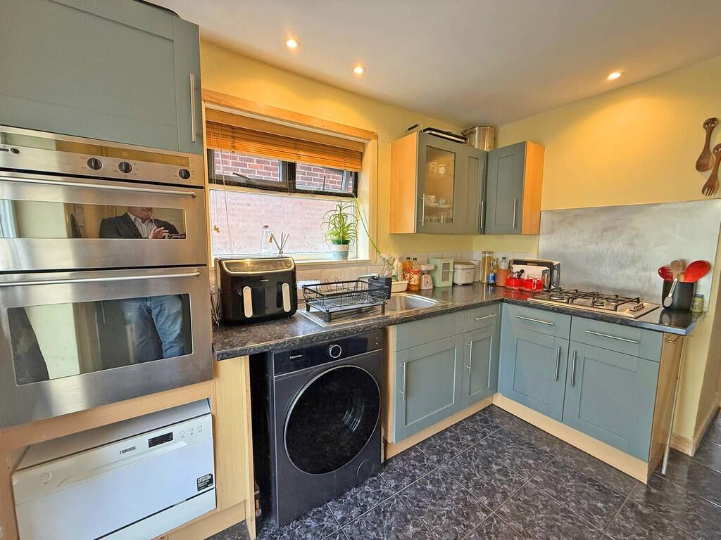 House in York - View 4