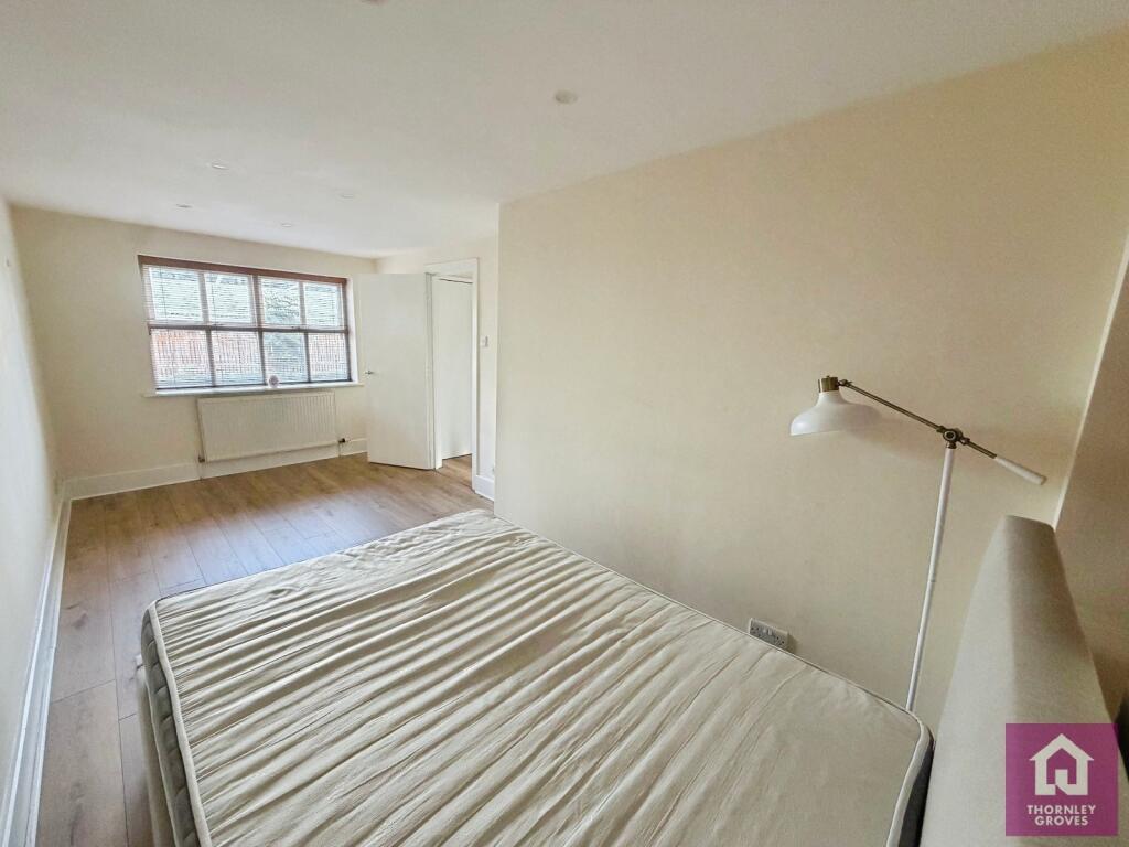 Apartment in Manchester, Withington - More