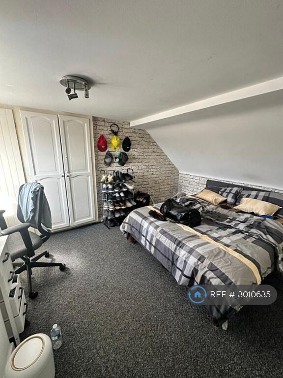 House in Bristol - View 4