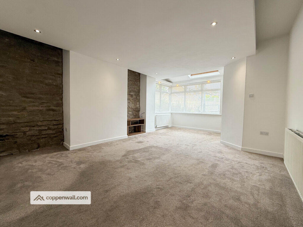 House in Oldham - View 2