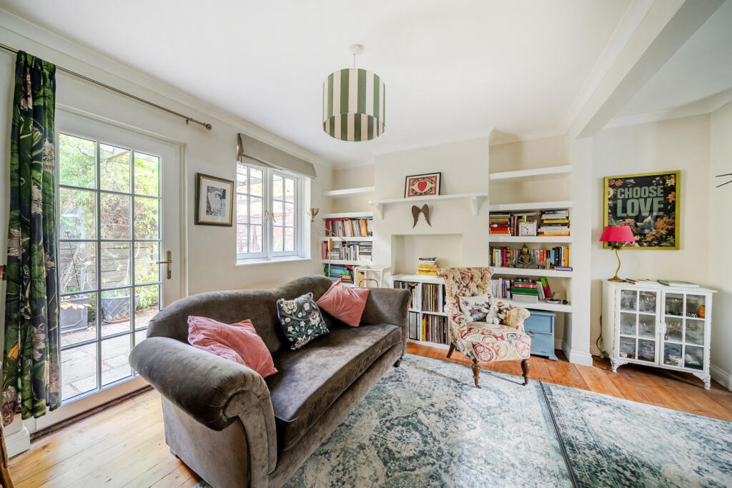 House in Waverley, Churt - View 5
