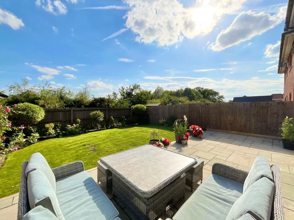 House in Nantwich, Kingsbourne - View 4