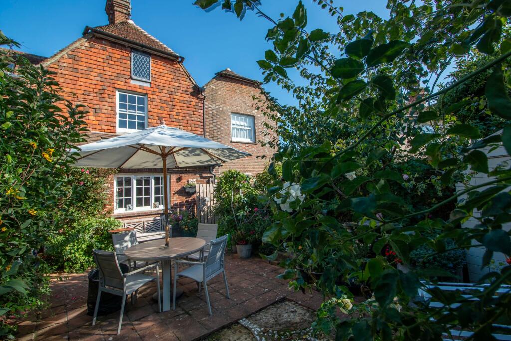 Main image of property: High Street, Maresfield, TN22