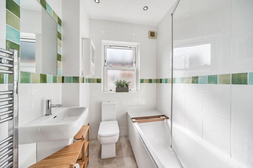 Apartment in London, Earlsfield - View 5