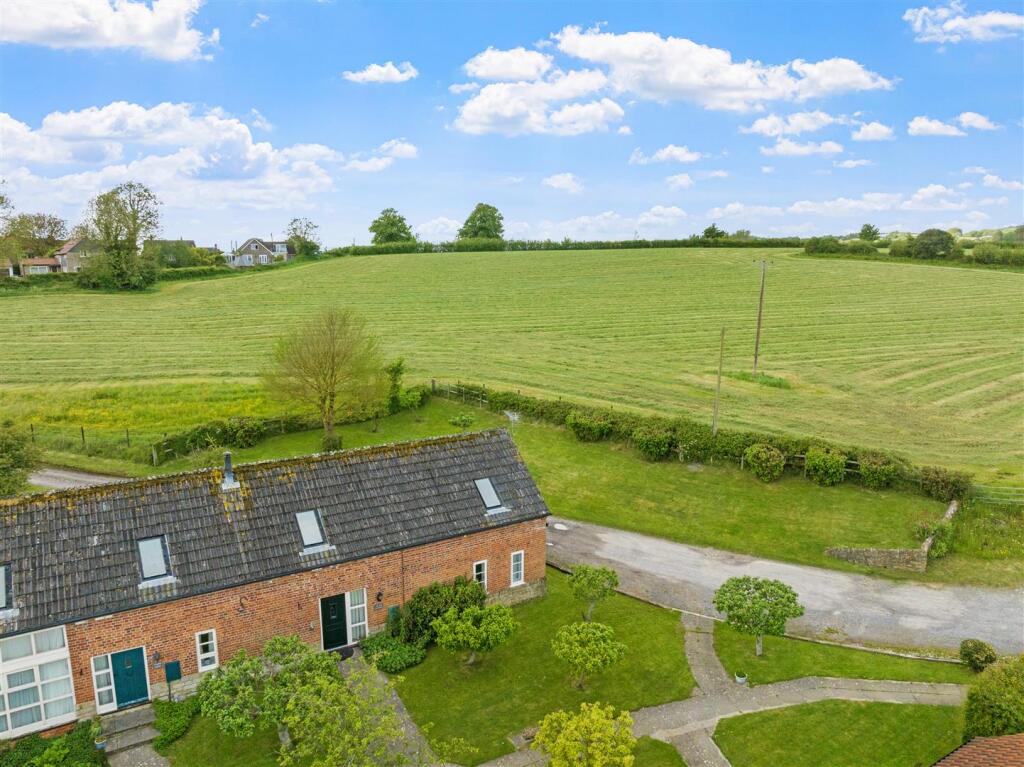 Brinsham Farm Cottages, Salwayash, Bridport photo 2