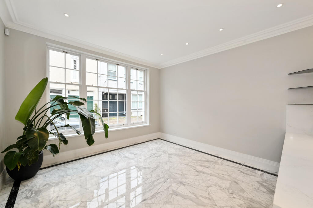 4 bedroom terraced house for rent