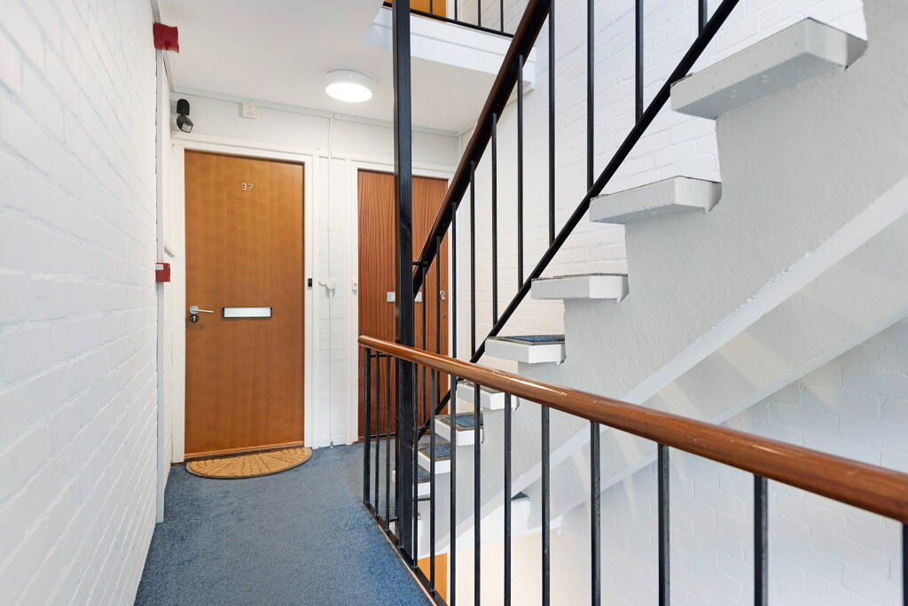 Apartment in Cambridge, Lynfield Court, Chesterton - View 4