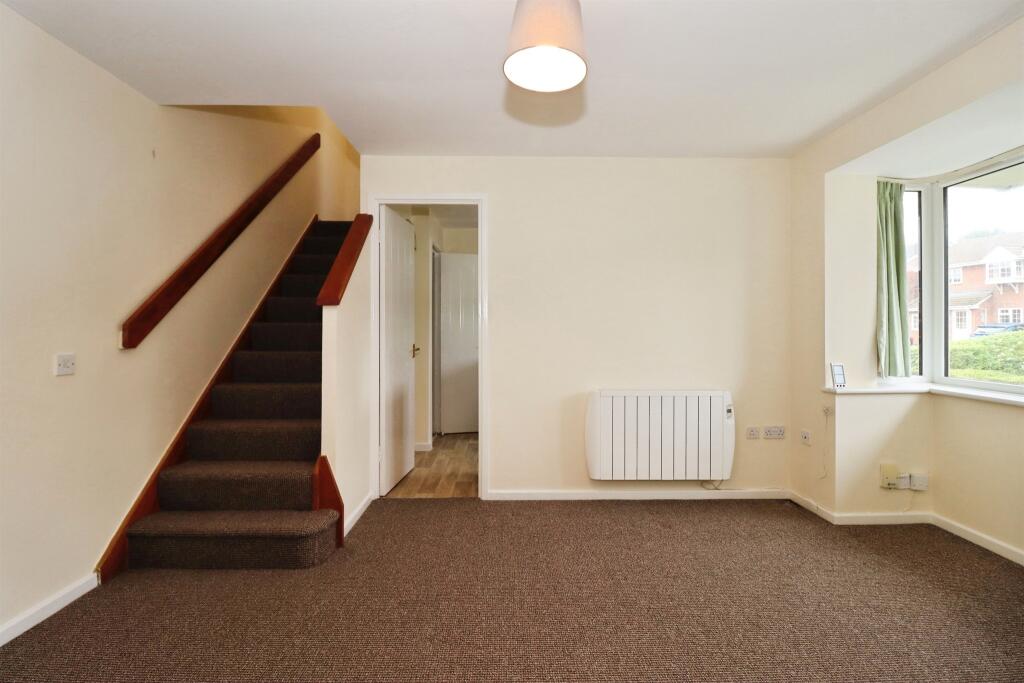 Great Meadow Road, Bradley Stoke, Bristol photo 4