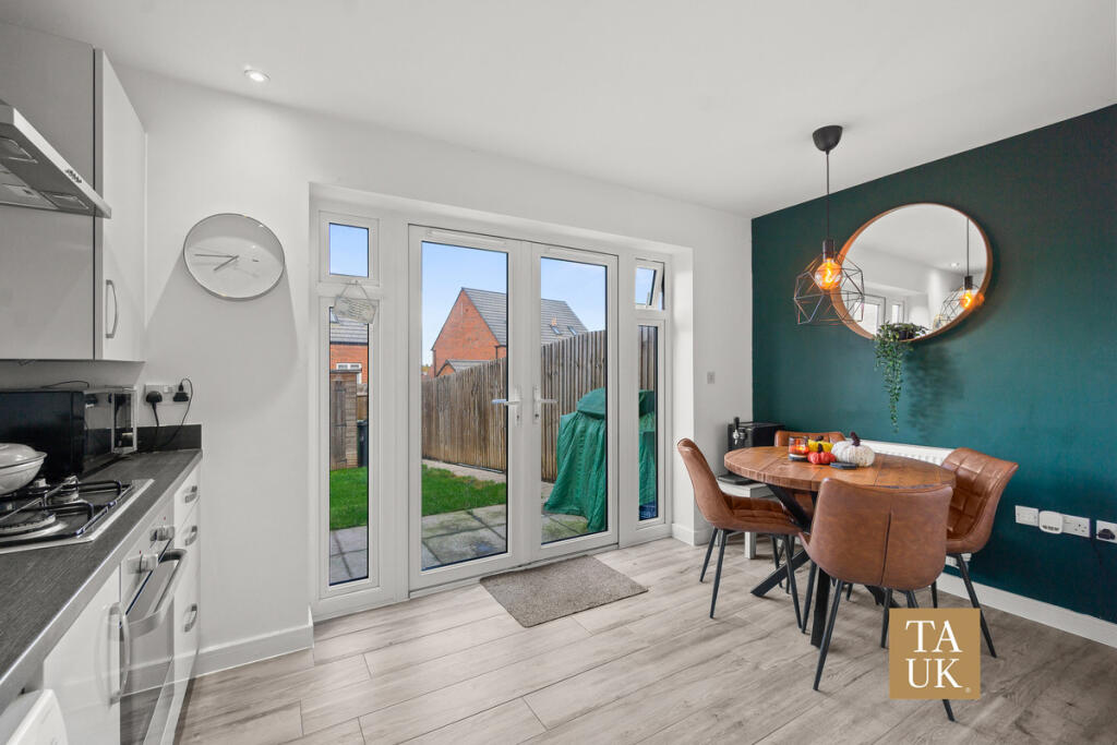 House in Shrewsbury, Shropshire - More