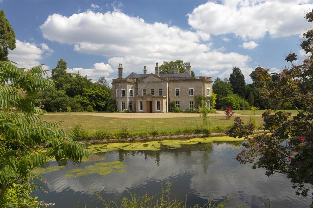 House in Hunton