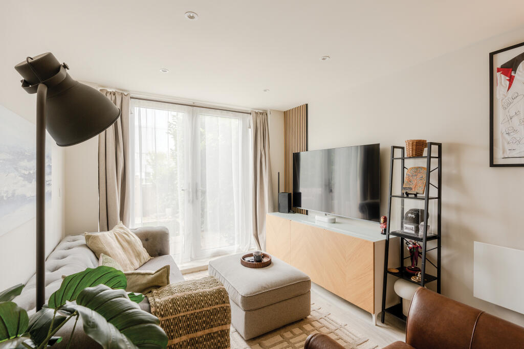 Apartment in Bristol, Gordano Gate, Port Marine - View 3