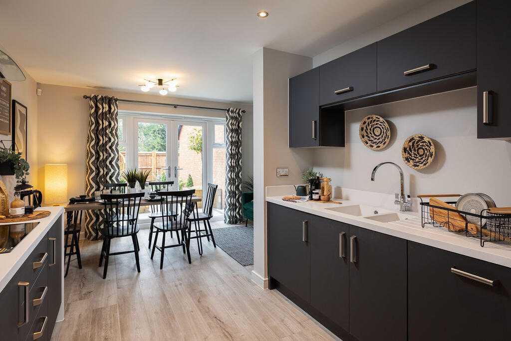 Main image of property: Berry Hill Vale,
Black Scotch Lane,
Mansfield,
NG18