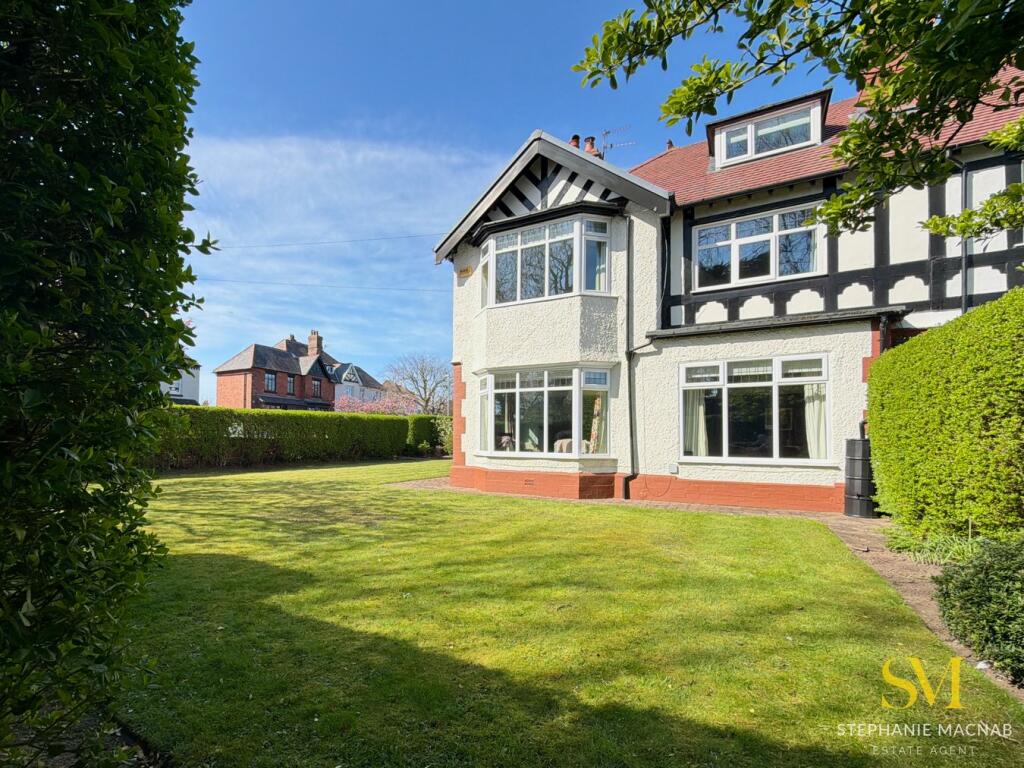 House in Sefton, Formby