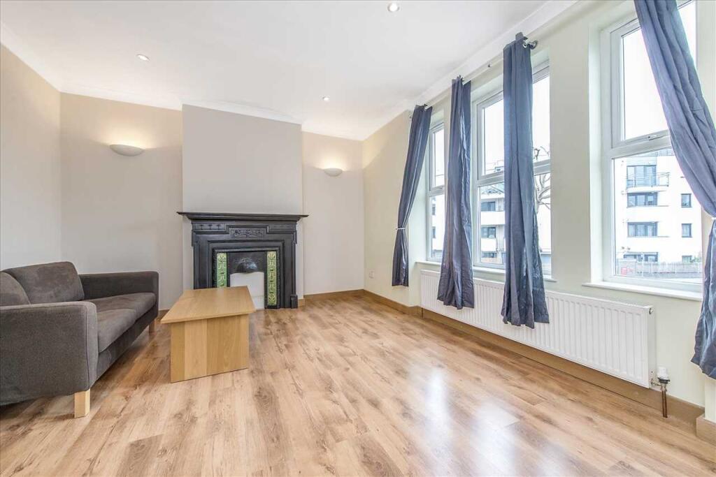 Main image of property: Amen Corner, Tooting