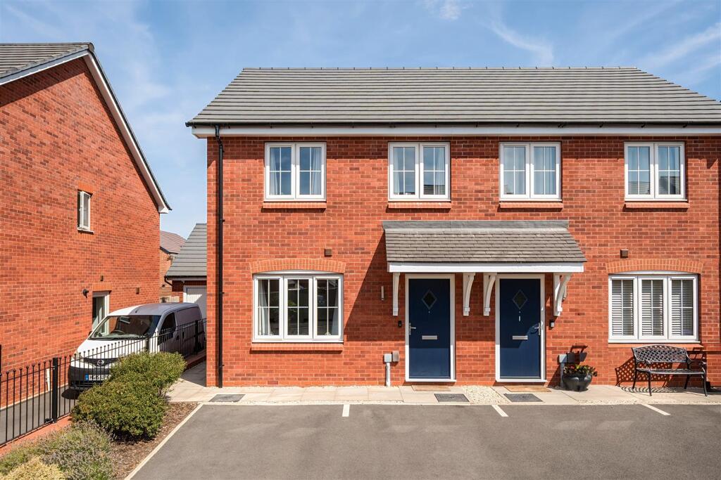 Main image of property: 3 Chesters Place Shrewsbury, SY2 6GB