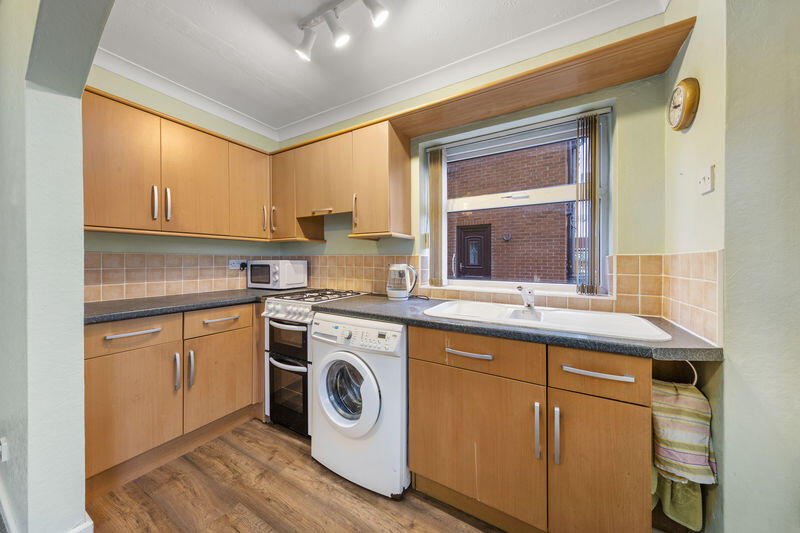 North Wingfield Road, Grassmoor, Chesterfield photo 4