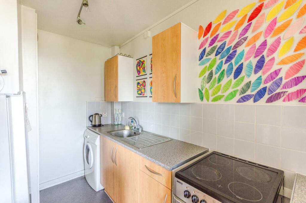 Apartment in London - More