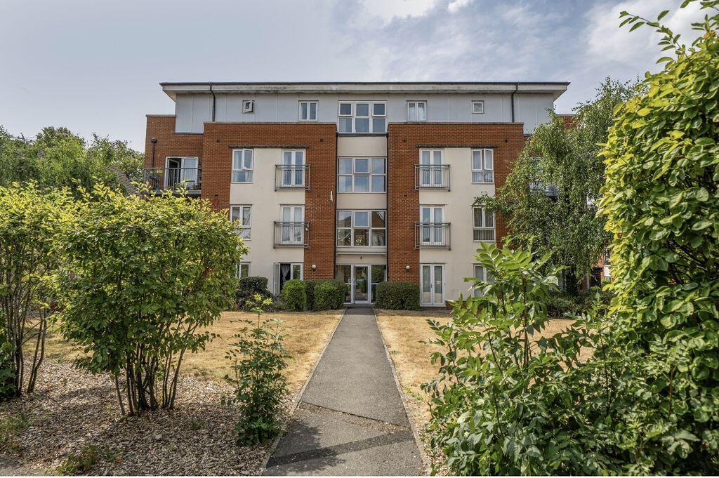 Main image of property: Gordon Woodward Way, Oxford