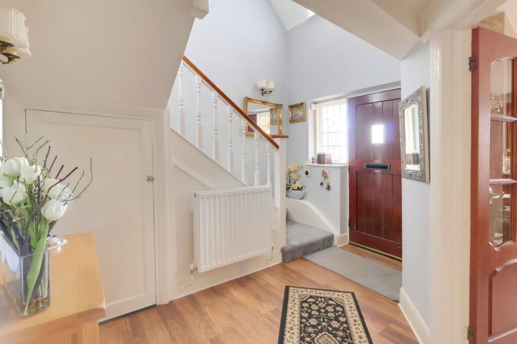 House in London - View 5