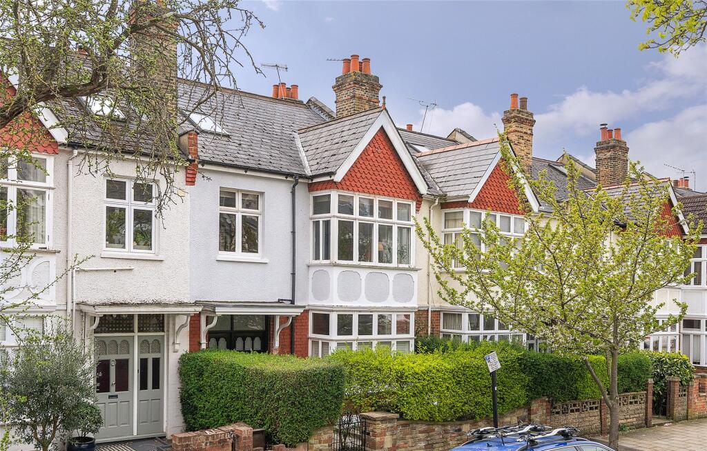 Main image of property: Stile Hall Gardens, London, W4