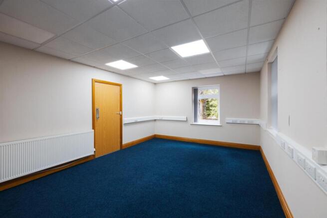 Oaktree Business Centre-71.jpg