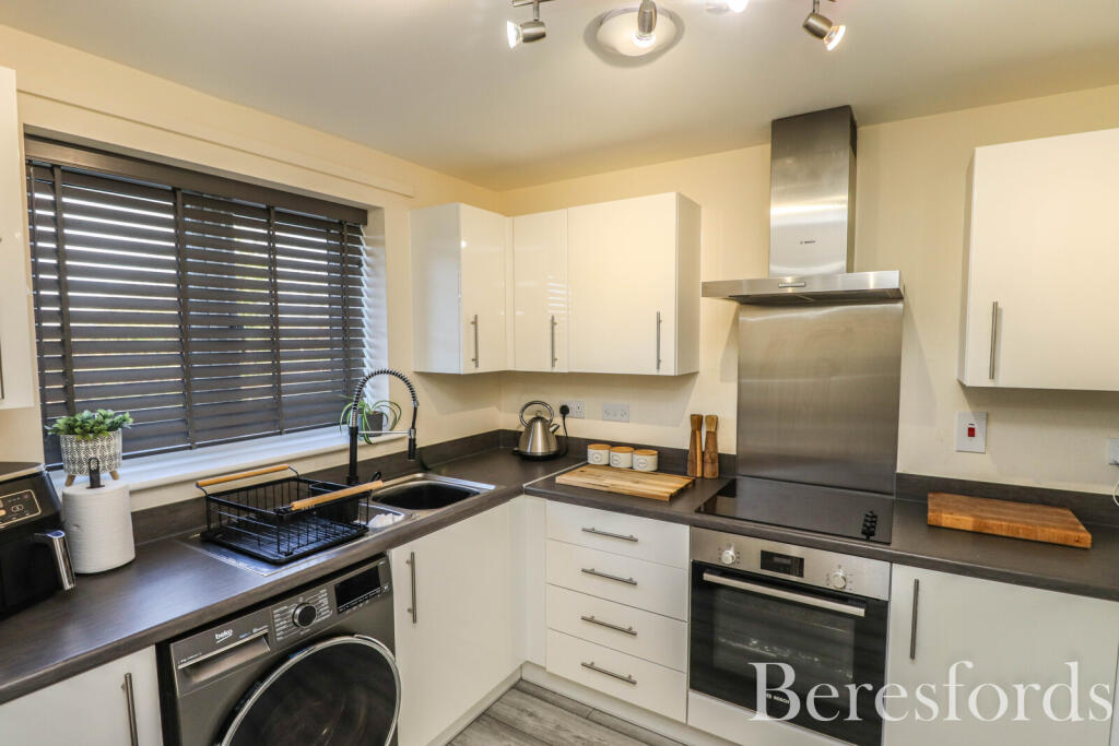 Orchard Way, Boreham, CM3 photo 2