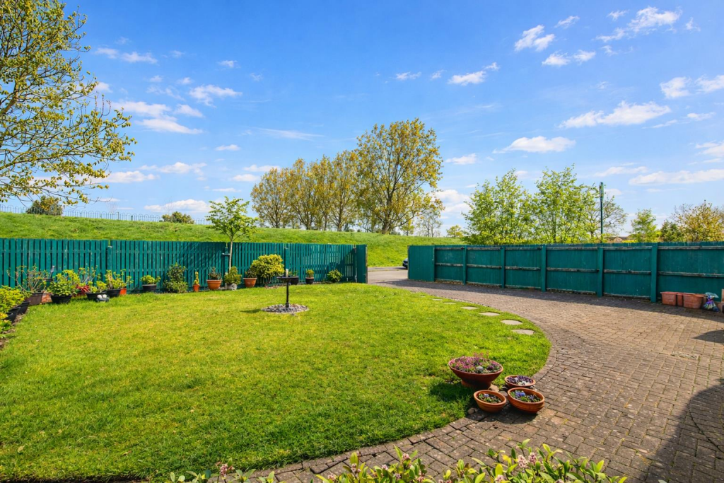 Blenheim Walk, Corby - View 2