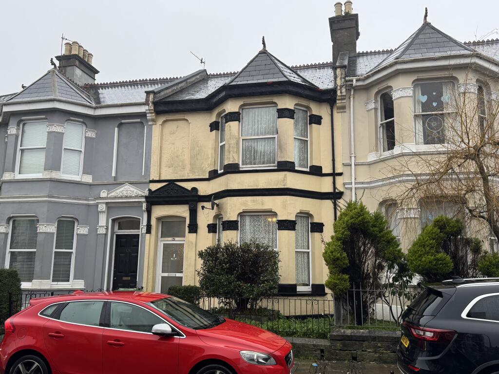 Main image of property: 131 Molesworth Road, Stoke, Plymouth, Devon PL3 4AJ
