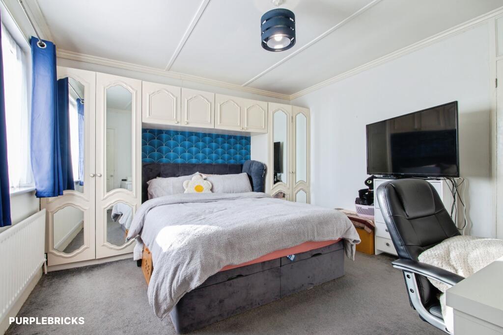 House in Sunderland - View 5