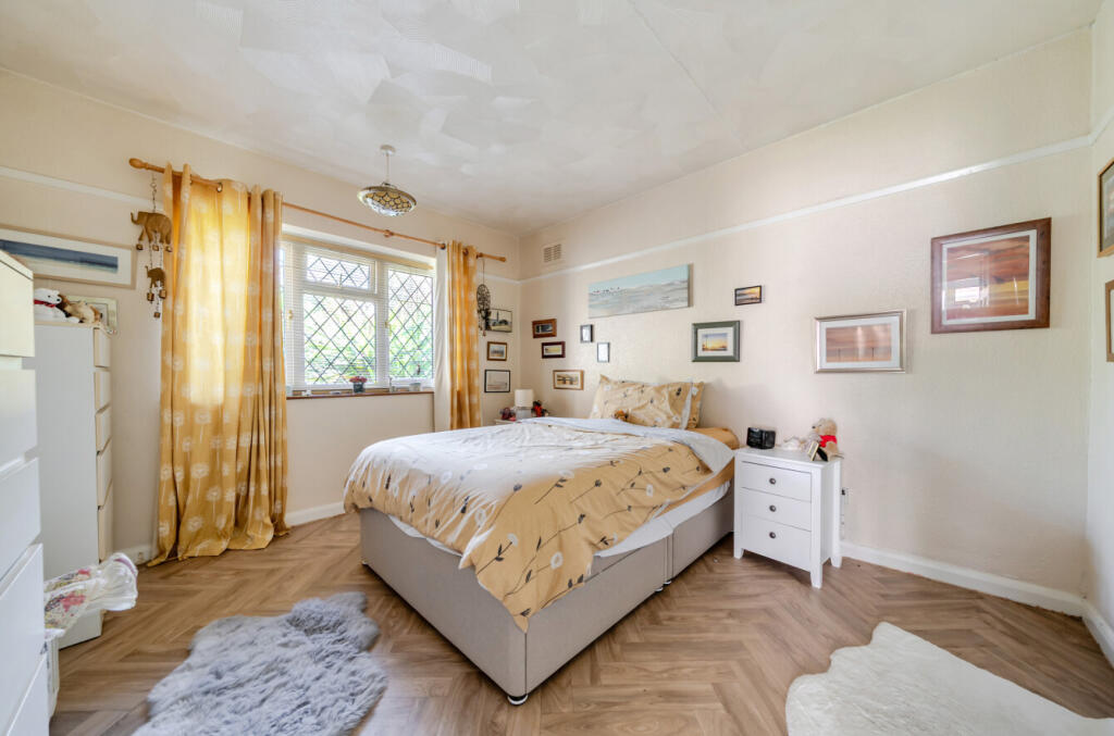 House in Worthing, West Sussex - View 5