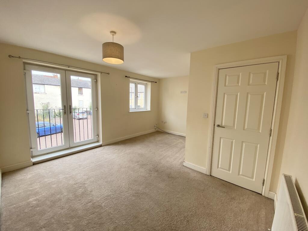 House in Doncaster, South Yorkshire - View 2