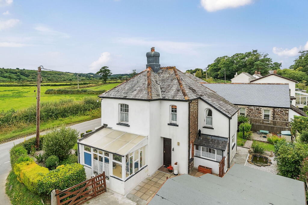 Main image of property: Egloskerry, Launceston