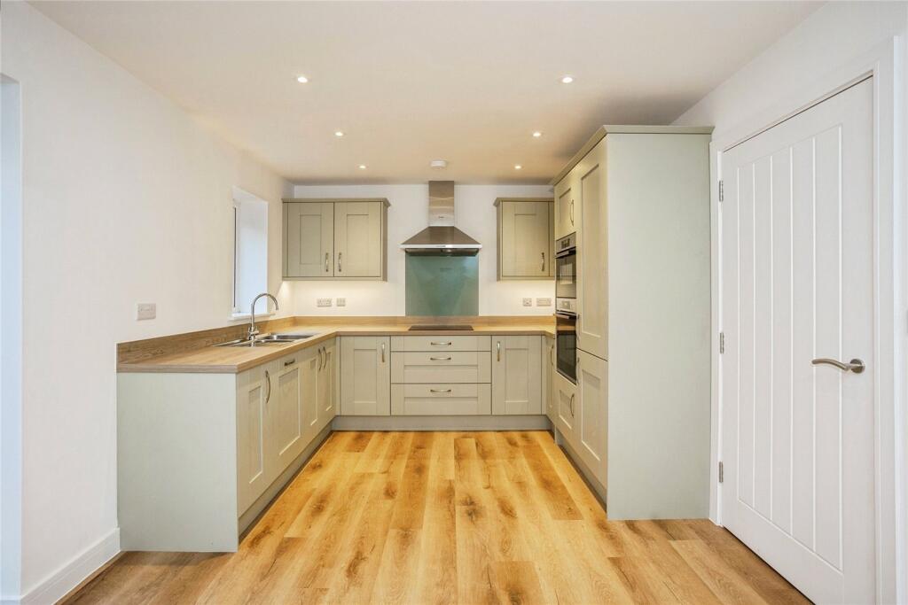 House in Melton, Leicestershire - View 3