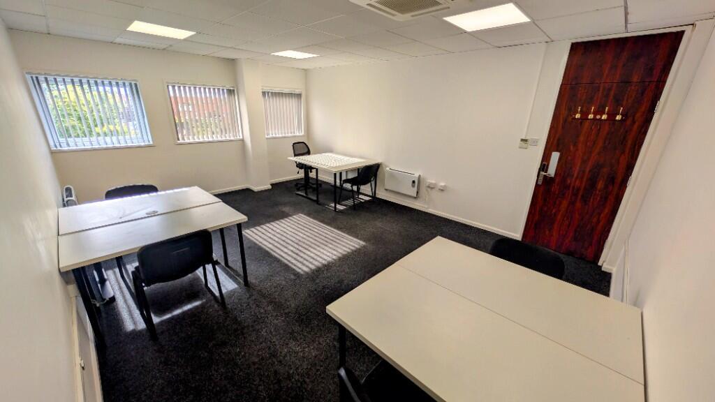 6 Person Office