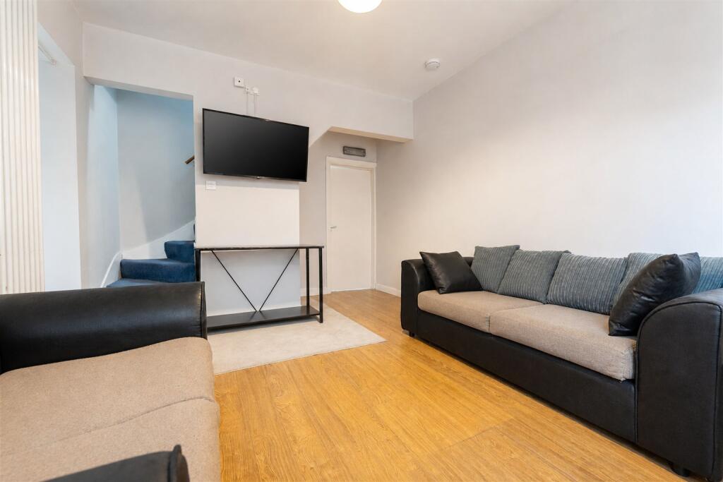 House in Birmingham, Selly Oak - View 3