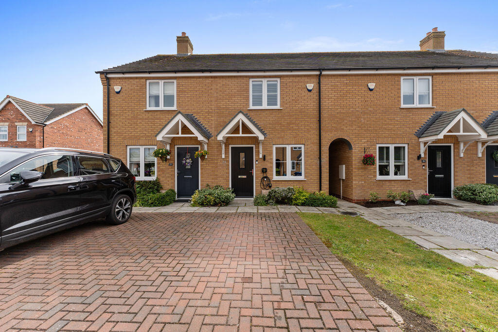 2-bed terraced on Bellflower Road, Scartho, £165,000