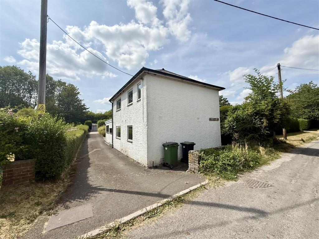 Main image of property: The Street, Bishop's Cannings, Devizes