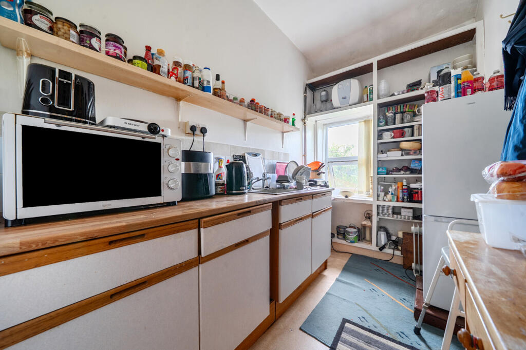 Apartment in Hereford - View 4