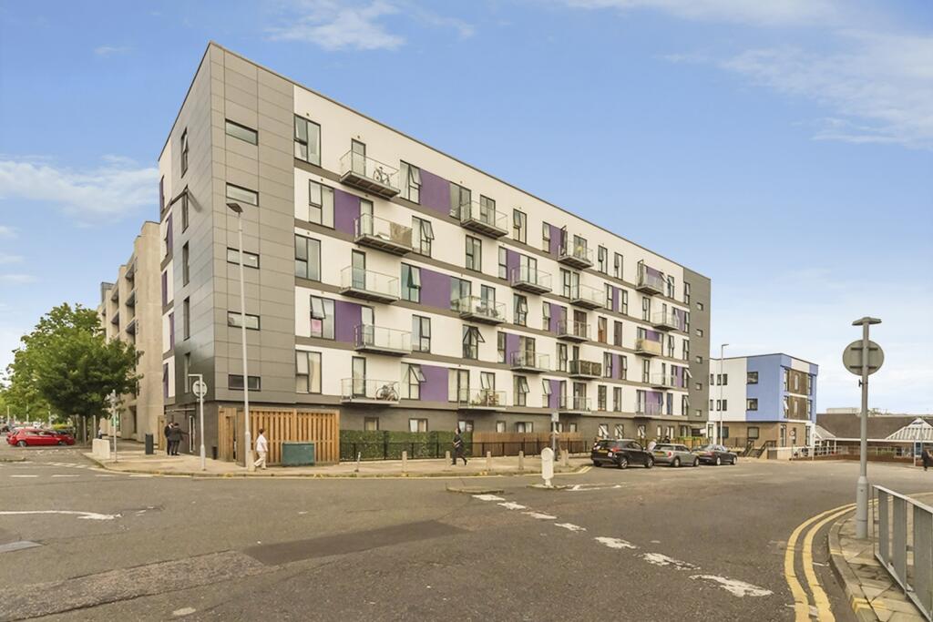 Main image of property: Swingate, Stevenage, Hertfordshire, SG1