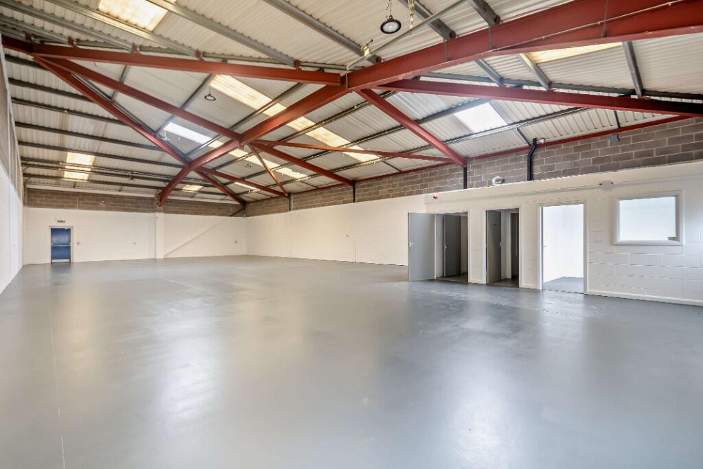 Additional image 5 of 19 Great Russell Court, Bradford, BD7 