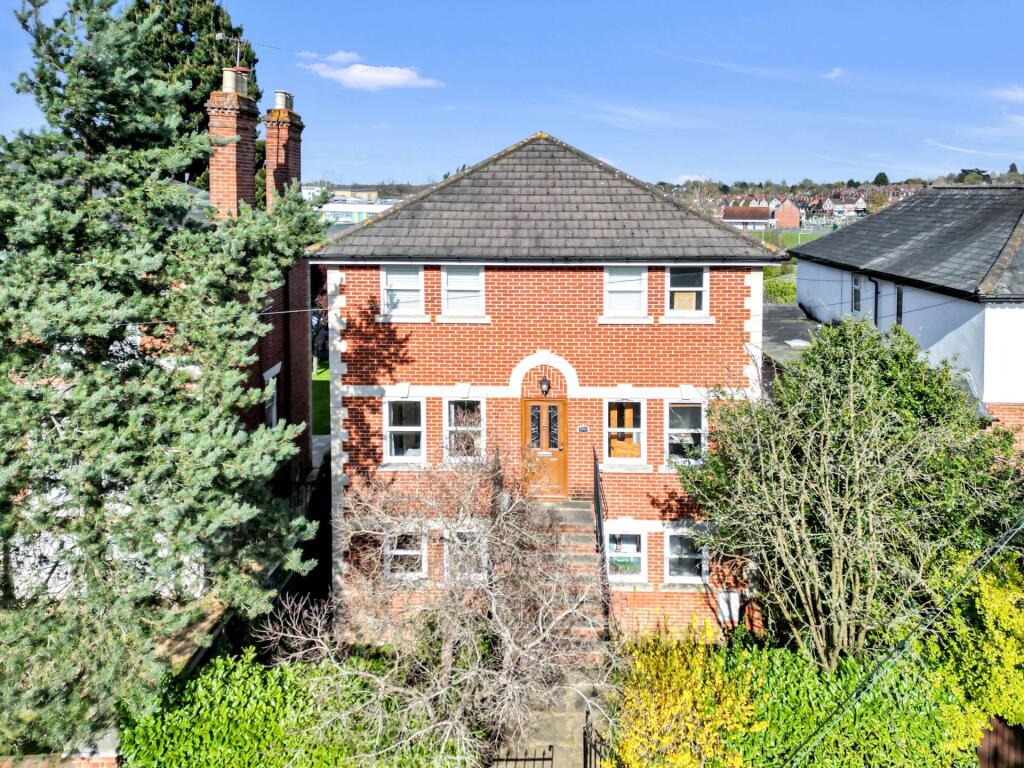 Main image of property: Hamilton Road, Reading