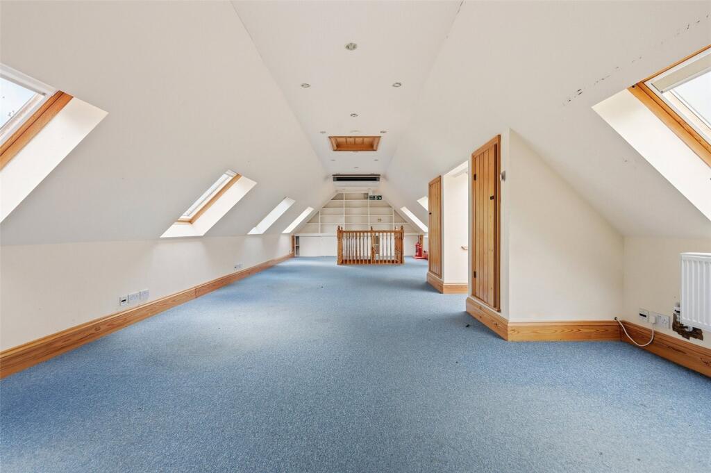 House in Uttlesford, Thaxted - View 5