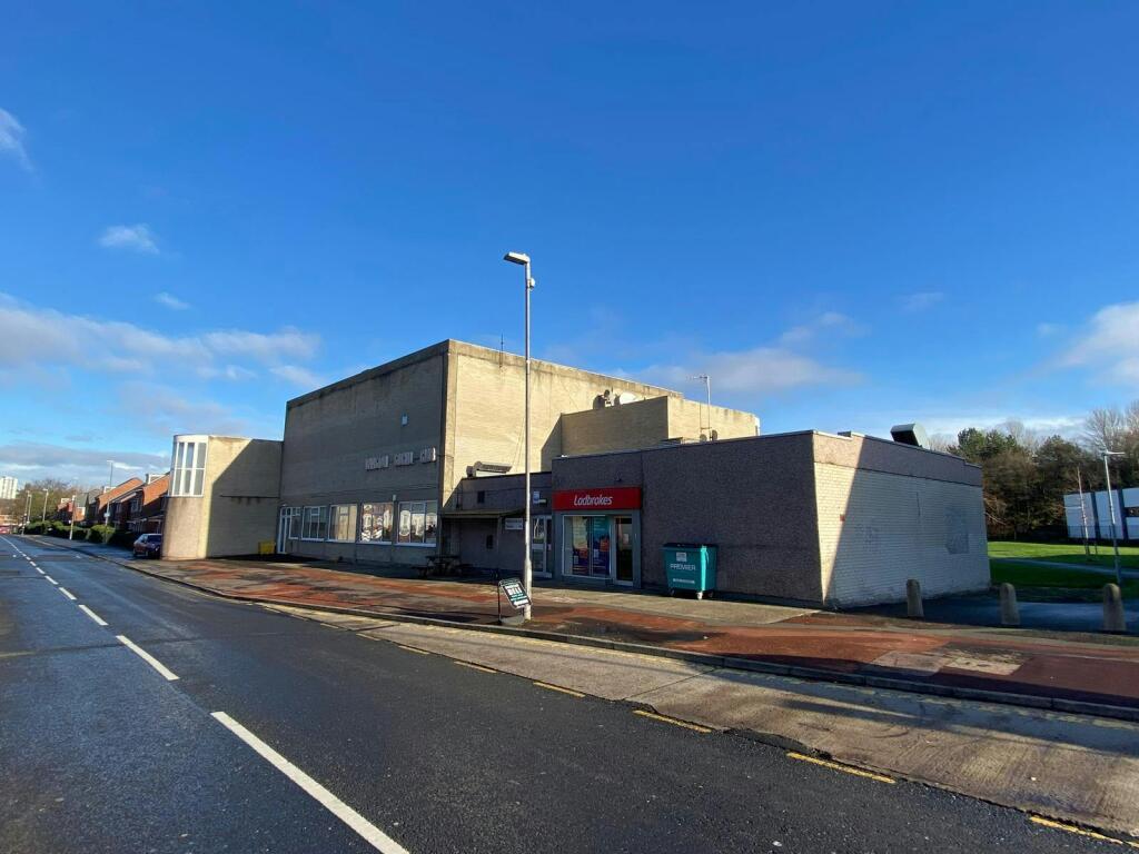 Main image of property: Dunston Social Club, 81 Ravensworth Road, Gateshead, NE11 9AF