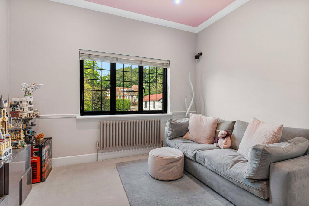 Additional image 36 of Codicote Road, Welwyn, AL6