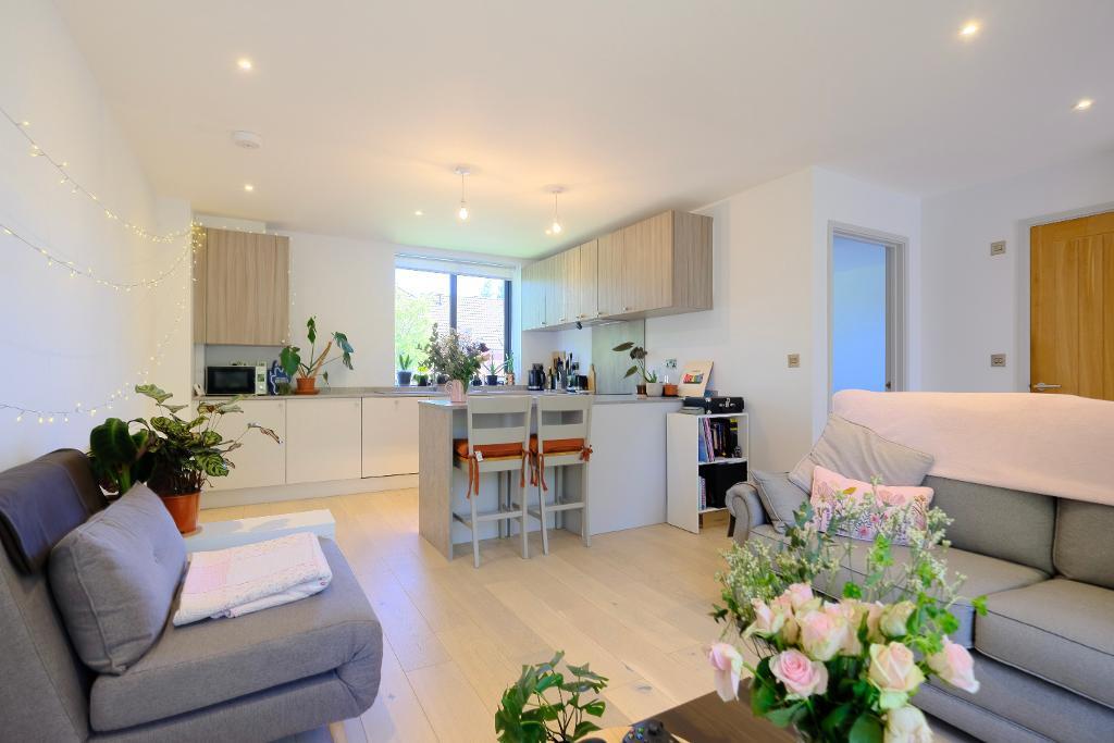 39 Pickersleigh Road, Malvern, Worcestershire, WR14 2RW photo 4