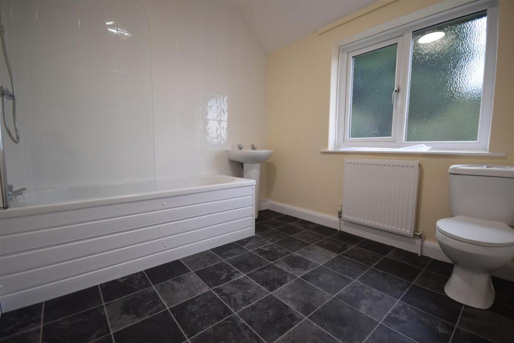 House in Knaresborough, North Yorkshire - View 4