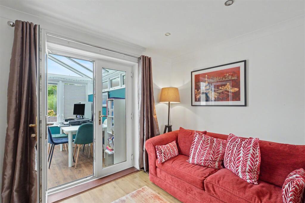 House in Nottingham - View 4