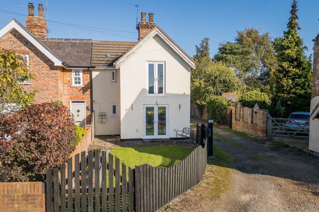 Main image of property: Main Street, Saltmarshe, Goole, DN14 7RY