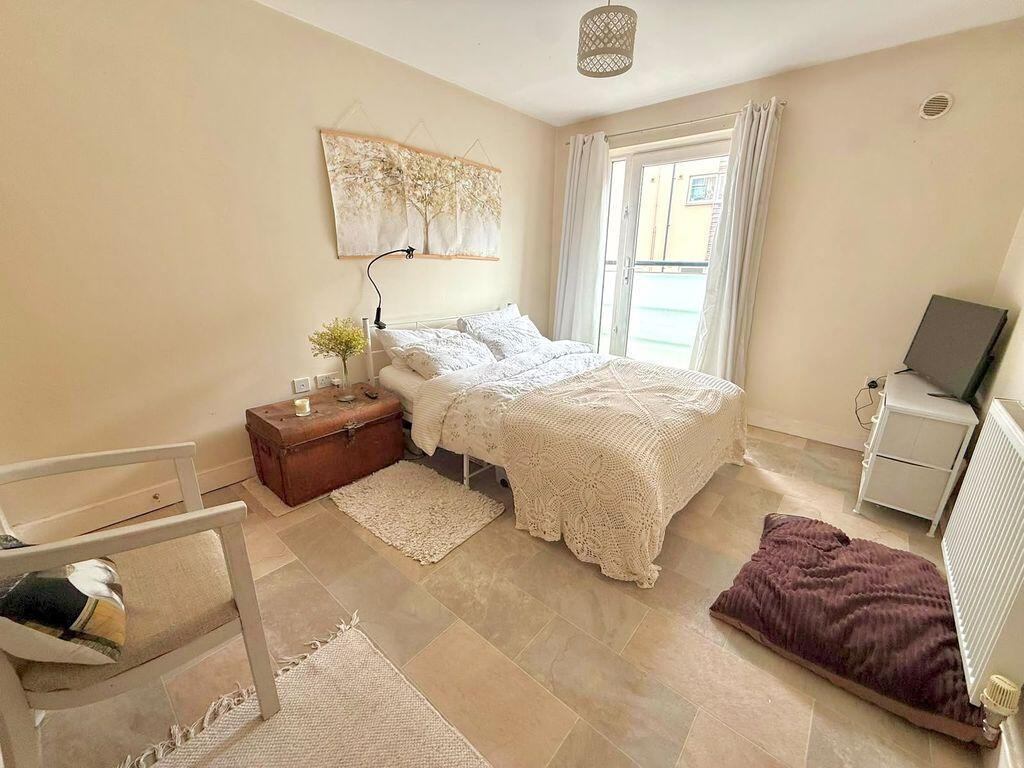 Apartment in Luton - View 4