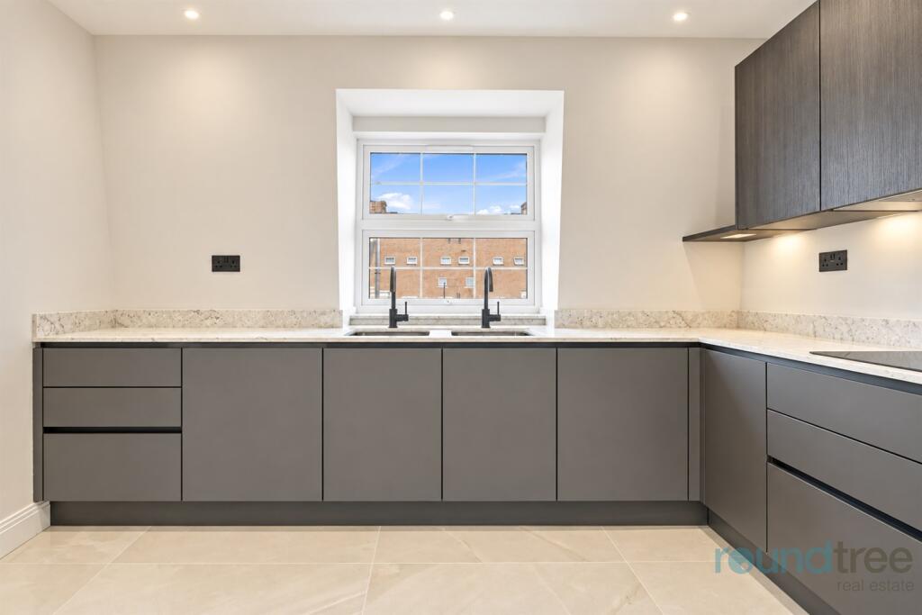 Apartment in London - View 4